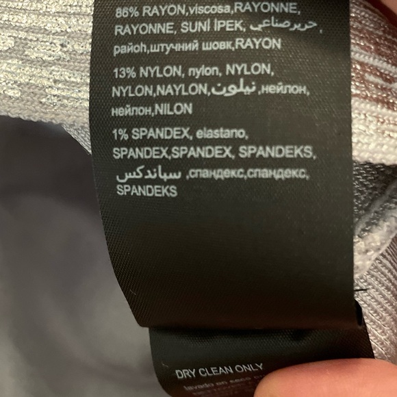 bebe Brushed Foil Bandage Shimmering Silver Mini Skirt size M -NWT - Picture 7 of 7